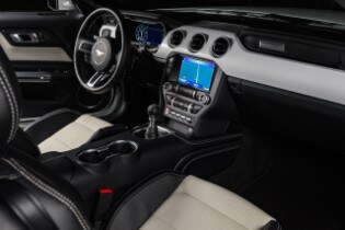 2022 Mustang Coupe Ice White Appearance Package